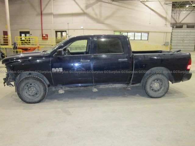 2016 RAM 1500 Tradesman Crew Cab SWB 4WD