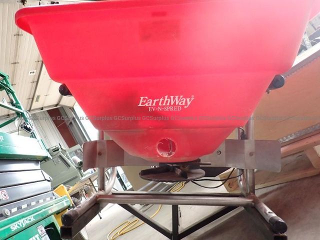 Earthway EV-N-Spred