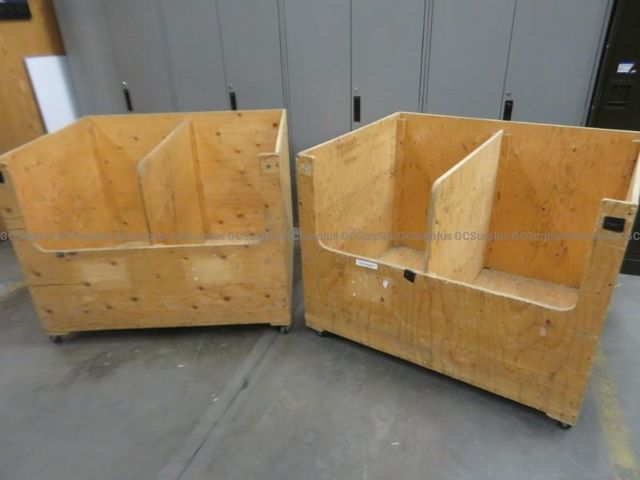 Wooden Pallet Crates with Castors
