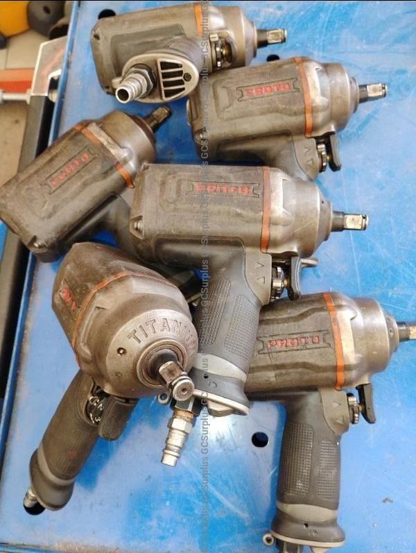 1/2" Pneumatic Impact Wrenches