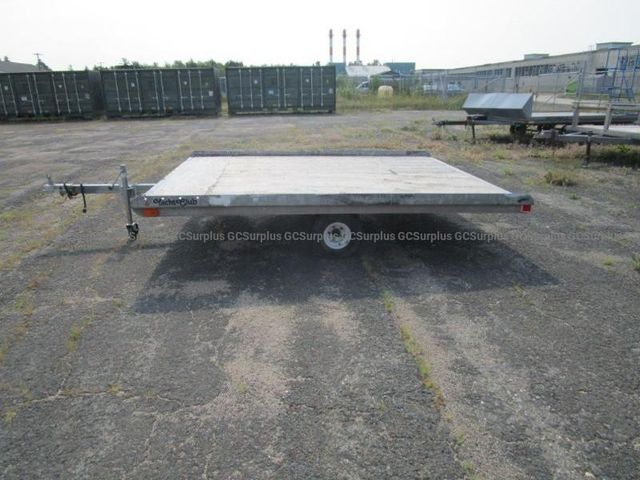 1994 Yacht Club Flatbed Trailer
