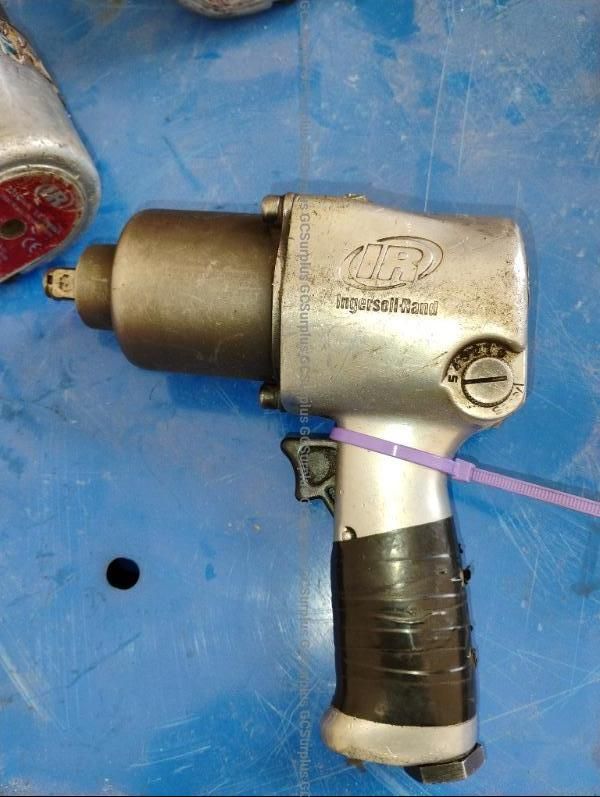 Pneumatic Impact Wrenches