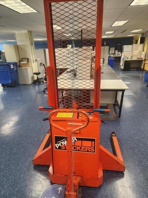 Mahaffy Forklift Stacker With Hydraulic System
