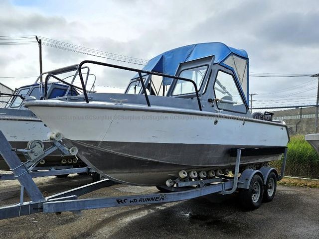 2013 Kamma & Blake Quaycraft with Motors and Trailer
