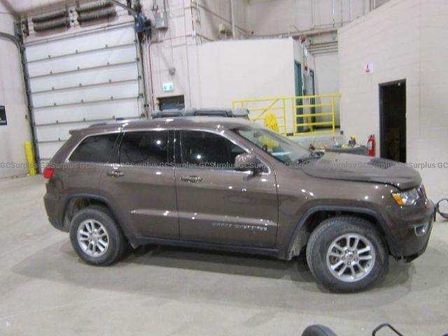 2019 Jeep Grand Cherokee Laredo 4WD