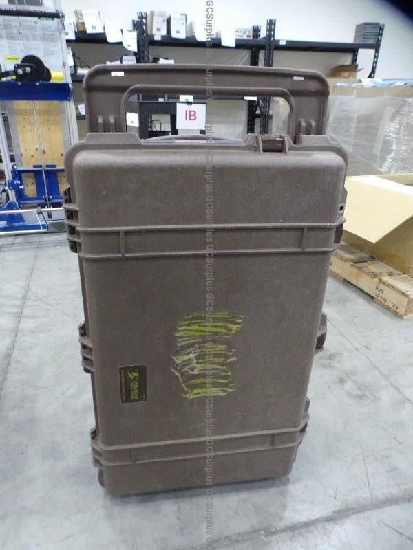 Pelican 1670 Transport Case with Castors