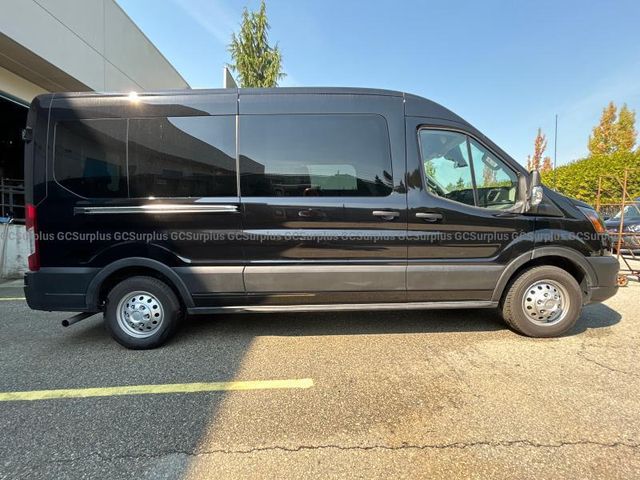 2025 Ford Transit 350 - Medium Roof