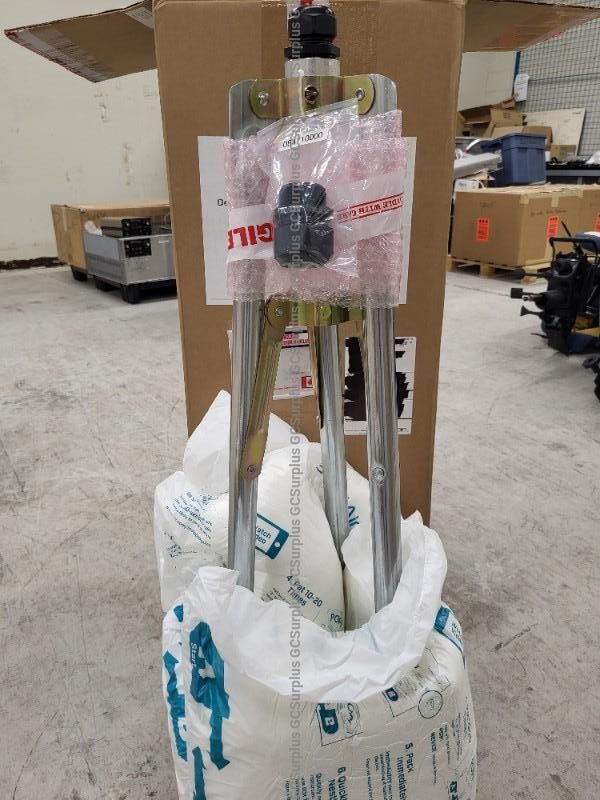 Pacwill 36458-OPT-TRI/070600000 Tripod