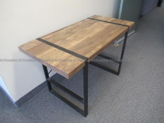 Computer Desk - photo 1