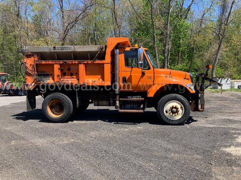 2004 International 7400