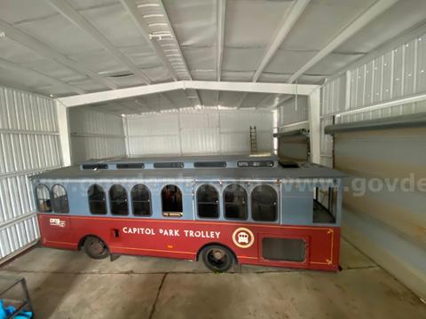 2013 Freightliner XB Trolley