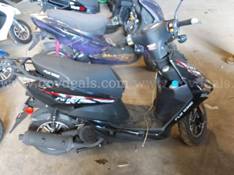 A Lot of (20) Scooters