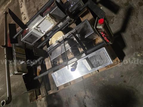 LOT of 7 Fare Boxes