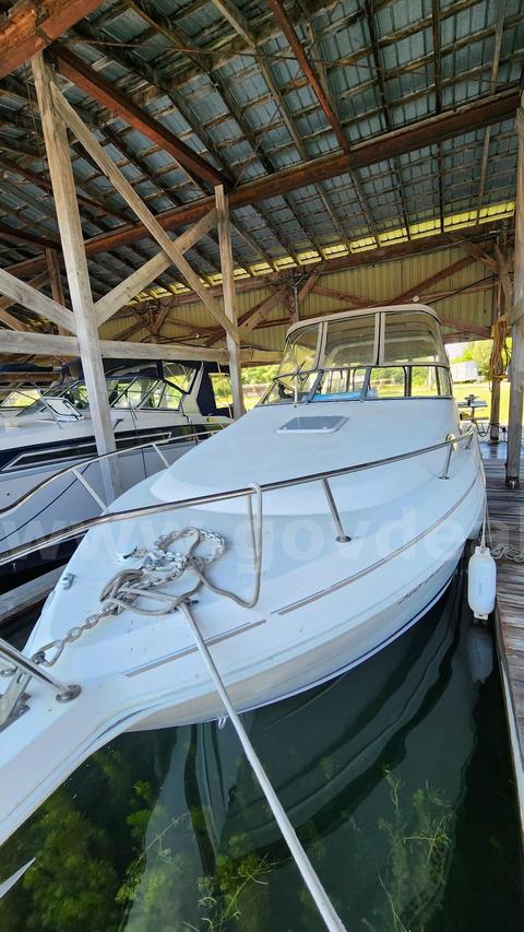 2001 Wellcraft 2600 Martinique – 350 Mag MPI – Marina Maintained Turn-Key boat