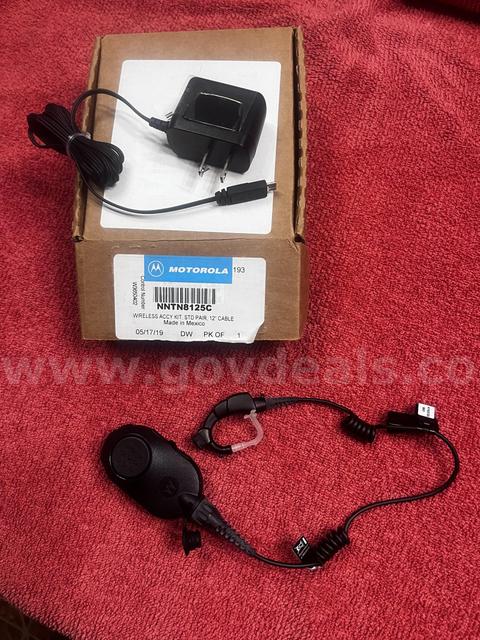 Motorola wireless earpiece microphone