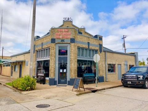 Fully Equipped Turnkey Restaurant, 121 Hazel Street, Newport, Arkansas