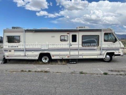 1987 Coach Classic Motor Home