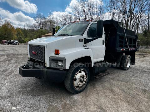 2005 GMC C7500 S/A Dump/Chip Truck