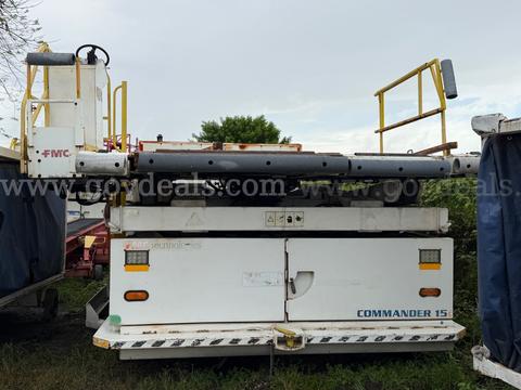 2005 FMC Commander 15i Wide Cargo Loader
