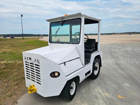 1983 Harlan HTAD30 Bag Tug