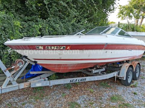 1993 Sea Ray 20ft Bow Rider with Trailer