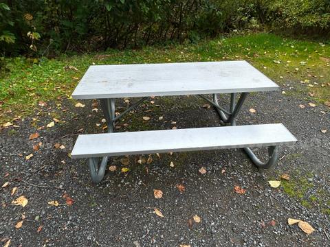 Lot of 20 Aluminum Picnic Tables