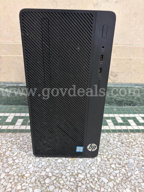 6 desktop computers and 2 laptop computers