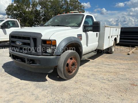 2010 Ford F-450 Diesel Utility Bed