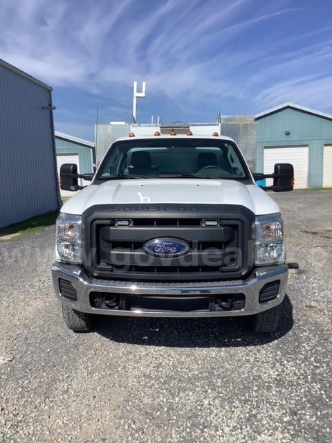 2015 Ford F-350 SD XL DRW 4WD