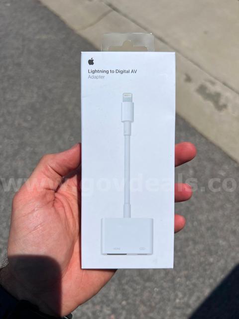 Bulk Lot of (56) SEALD!! Genuine Apple Lightning to Digital AV Adapters