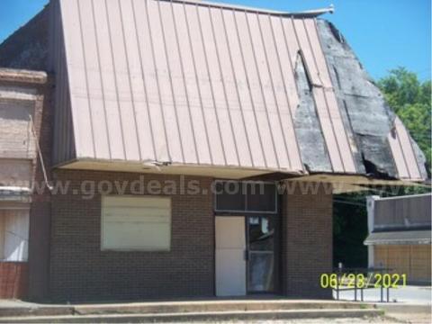 COMPLETE LIQUIDATION – Former Bank Building | 5,164 SF | Rock-Bottom Price