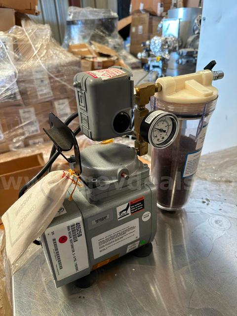 GAST DOA-P704-AA Compressor/Vacuum Pump