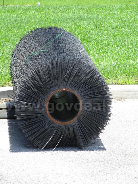(1) USED, BLACK  STREET SWEEPER BRUSH