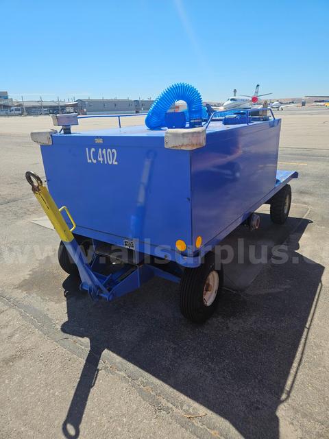 1999 Par-Kan LVC-450 Lavatory Service Cart