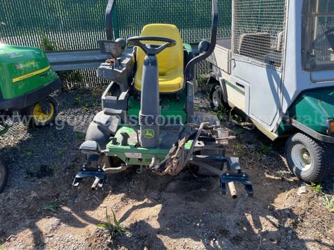 2003 John Deere Triplex 2500A
