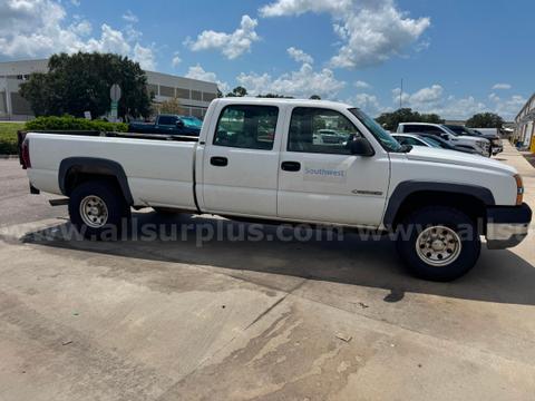2003 Chevrolet 2500HD Crew Cab Pick Up Truck