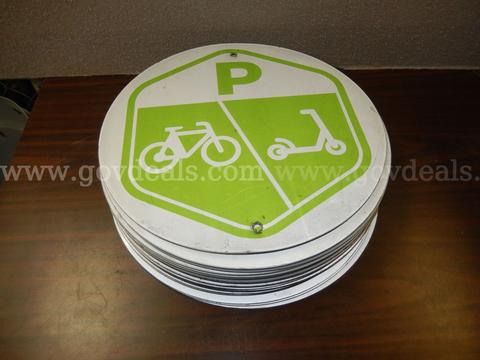 USED (23) BIKE AND SCOOTER PARKING SIGNS 18" (ALUMINIUM AND MAINLY PLASTIC)