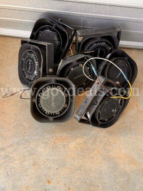 LOT of 7 Whelen SA315P 100 Watt Speakers