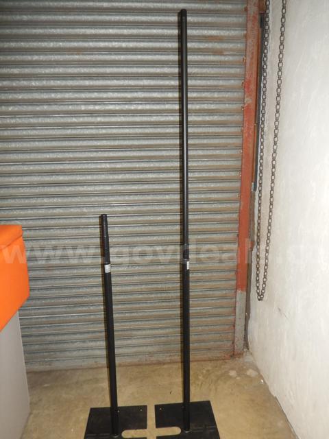 USED (2) VERTICAL POLES ON STANDS FOR HANGING BANNERS/BACK DROPS  50" TO 103"