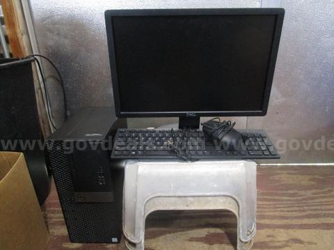 USED DELL COMPUTER SET: (1) DELL OPTIPLEX 7070; (1) 19" DELL MONITOR; (1) DELL KEYBOARD; (1) DELL MOUSE