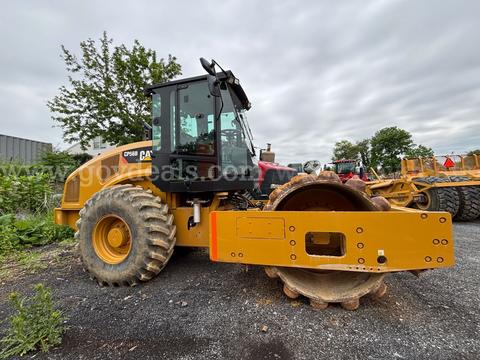 2017 Caterpillar CP56B Padfoot Roller