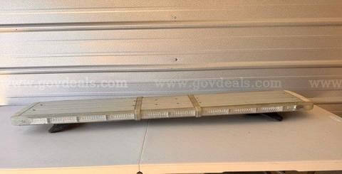 Whelen WECAN 54" Legacy Lightbar DUO RED/WHITE GB2DDDD