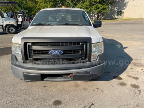 2013 Ford F-150 XL SuperCab 6.5-ft. Bed 2WD