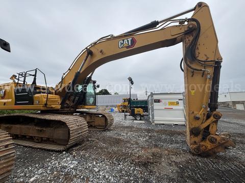 2022 Caterpillar 336 Excavator w/ Hydraulic Coupler & 2-Way Hydraulics