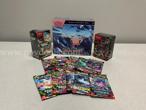 Pokémon Mega Evolution Chaos Rising Elite Trainer Box, Perfect order, Phantasmal flames booster 10)assorted booster pk