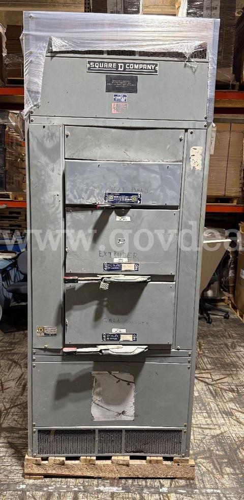 Square D Electric Electrical Panel Switchboard Panelboard Switch 1600A QMB Fusible
