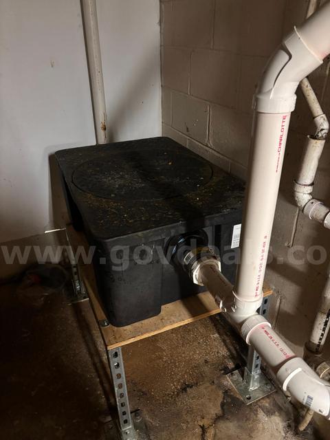 Grease Tap