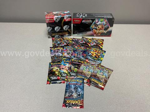 Scarlet & Violet Prismatic Evolutions Surprise Box,Pokémon mega Evolution trading card game ,(16)Assorted boosters pack