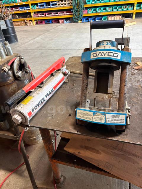 Dayco EC30 Hose Crimper