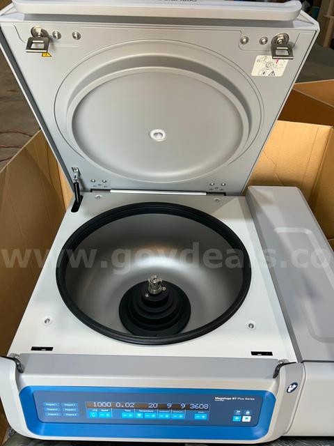 Brand New - ThermoFisher Scientific Megafuge ST4R Plus-MD Refrigerated Centrifuge